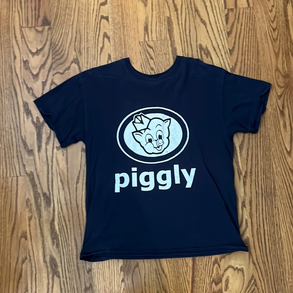 piggly wiggle tee